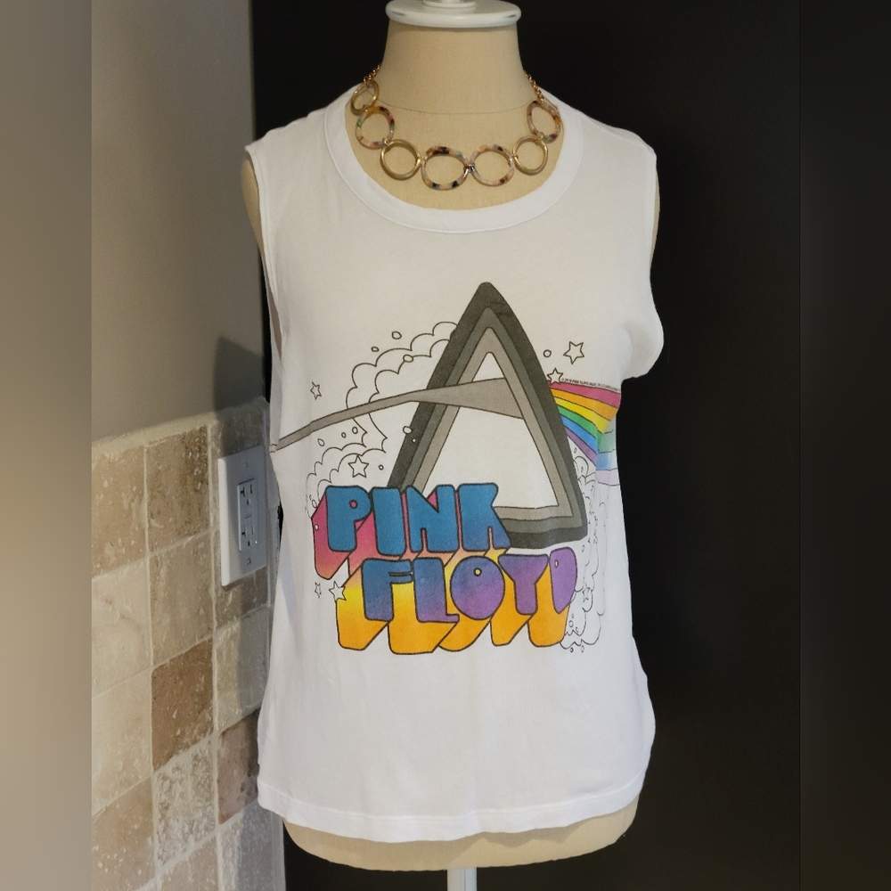 Chaser Pink Floyd Rainbow Prism Tank Size Small